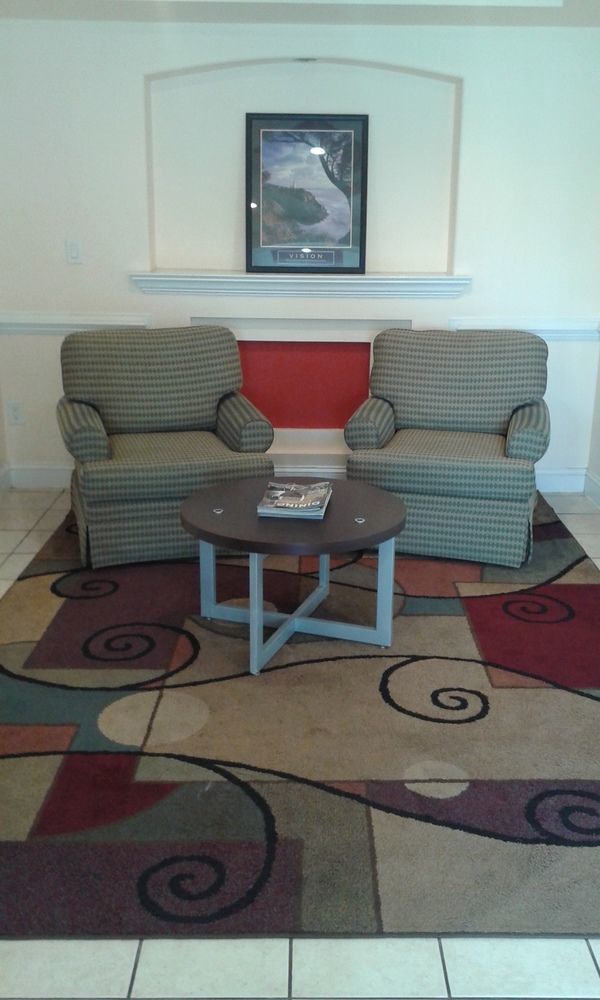 Key West Inn - Нюпорт Нюз Екстериор снимка